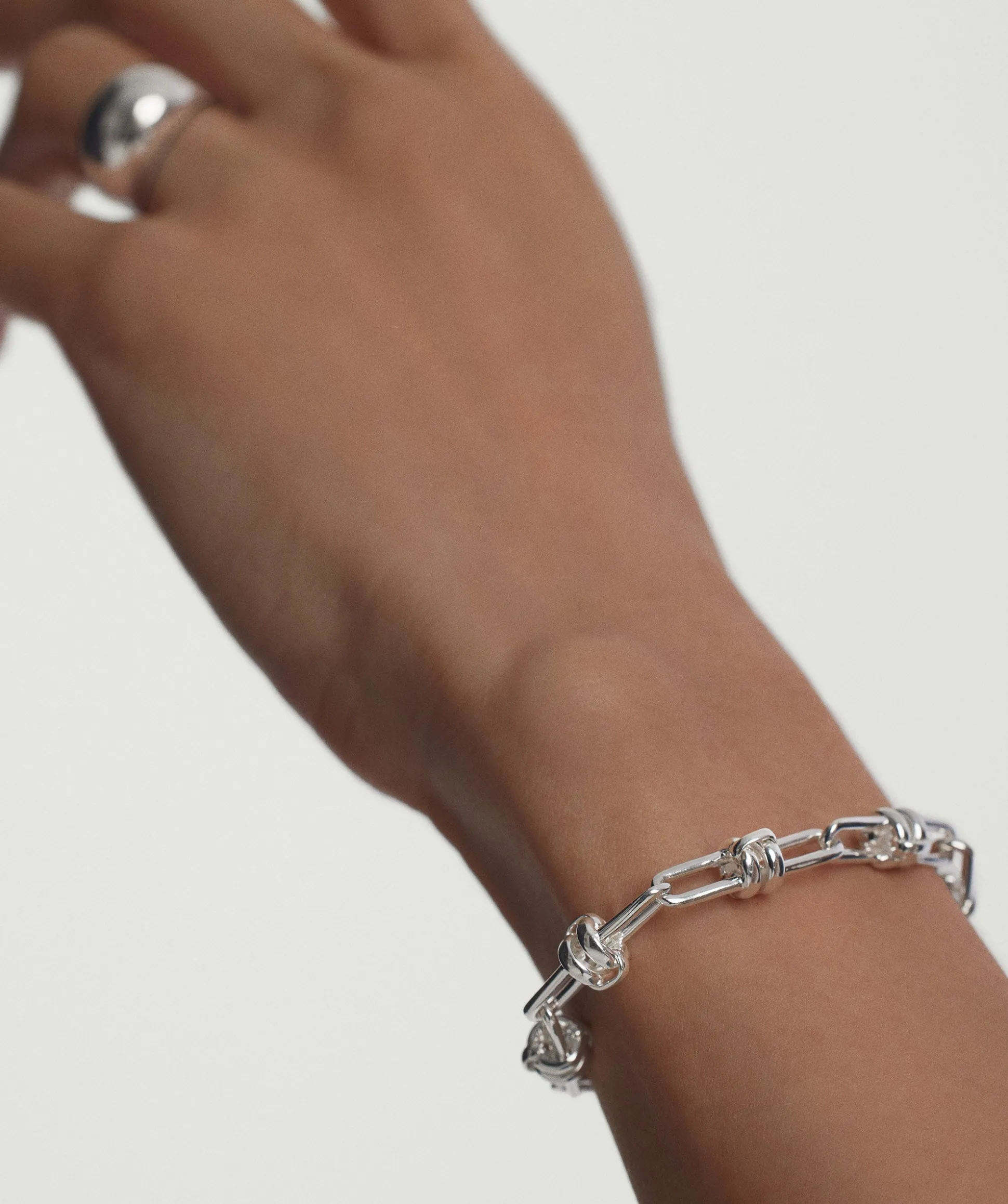 Mejuri Base Chain Convertible Bracelet- Chain Bracelets | Bracelets