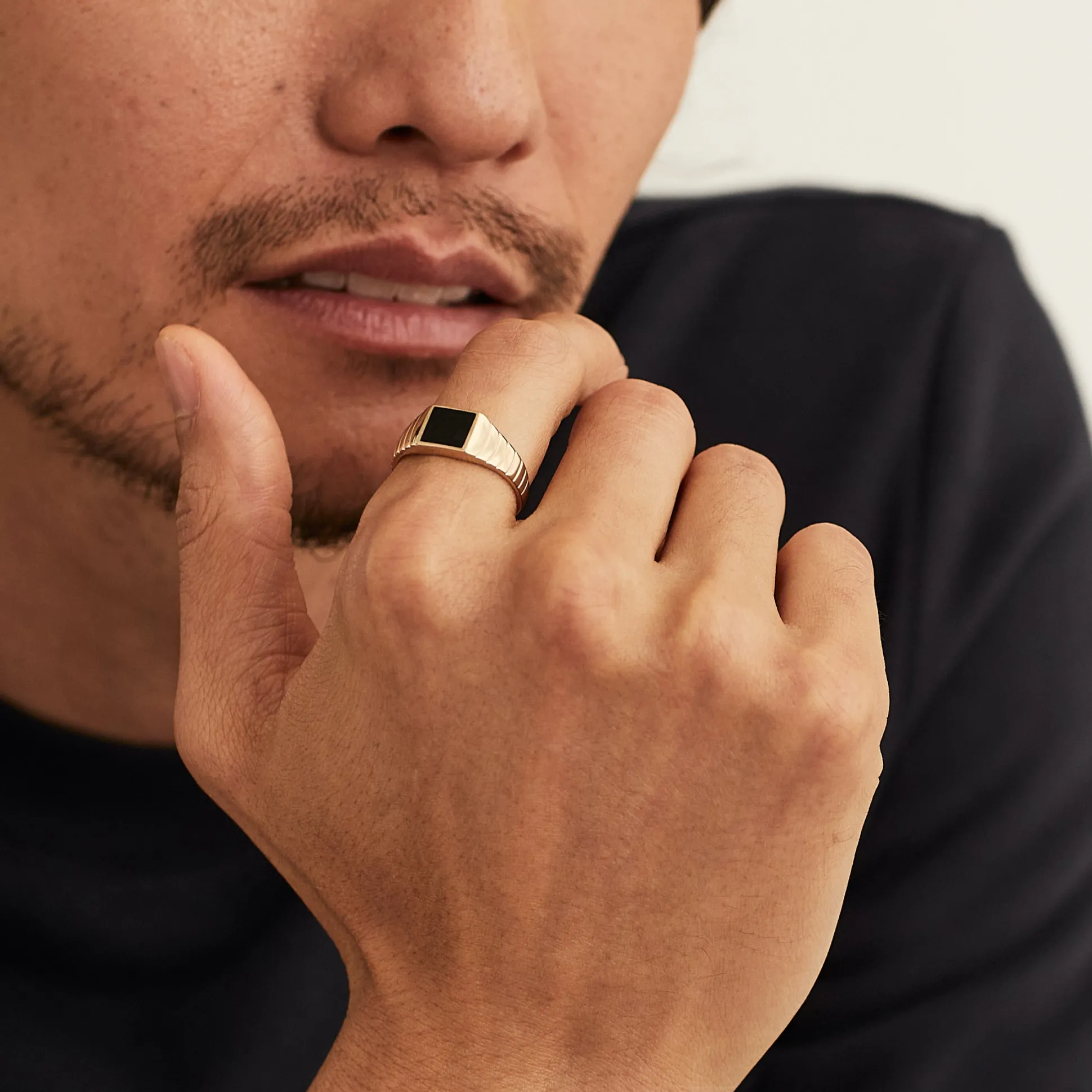 Mejuri Black Onyx Square Signet Ring- Rings | Men's