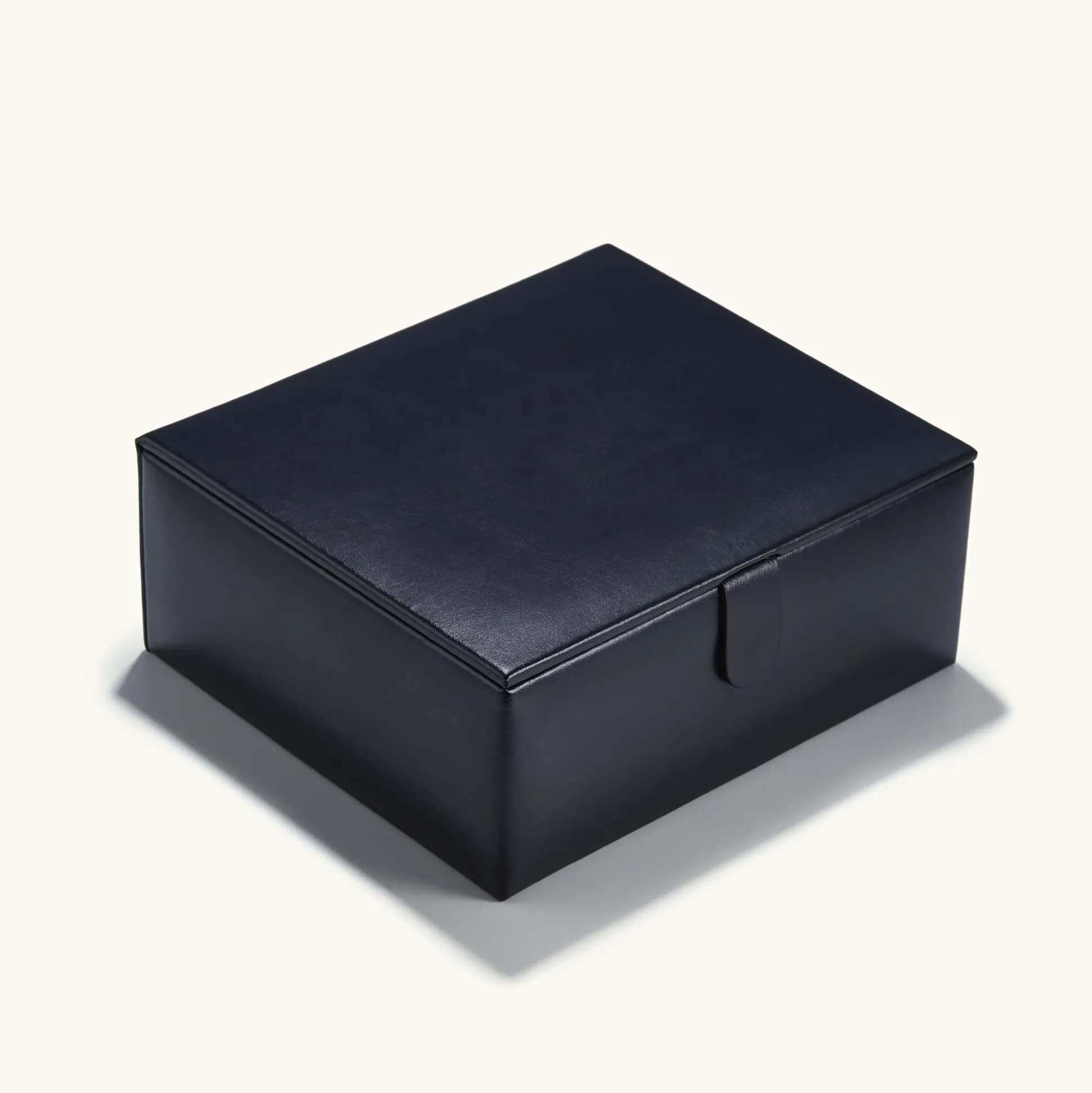 Mejuri Jewelry Box- Lifestyle