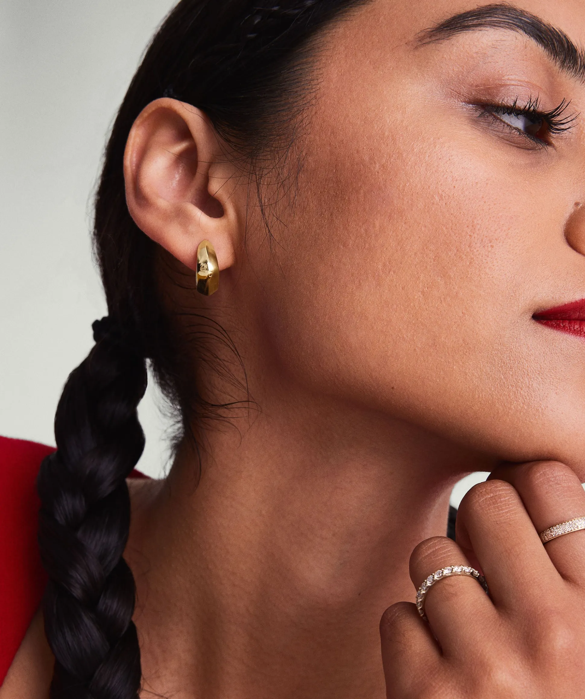 Mejuri Patra Medium Hoops- Hoop Earrings | Earrings