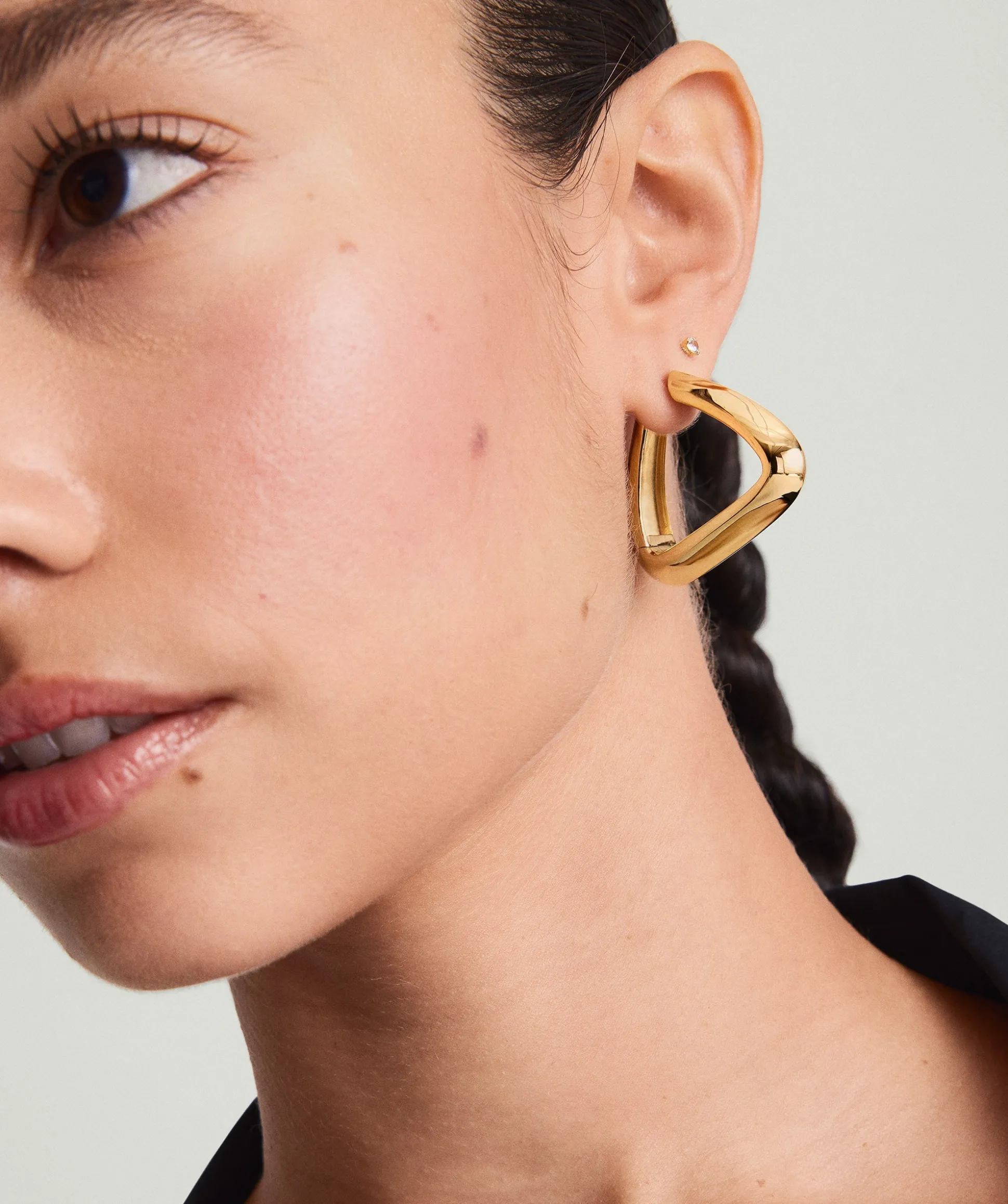 Mejuri Patra Oversized Hoops- Hoop Earrings | Earrings