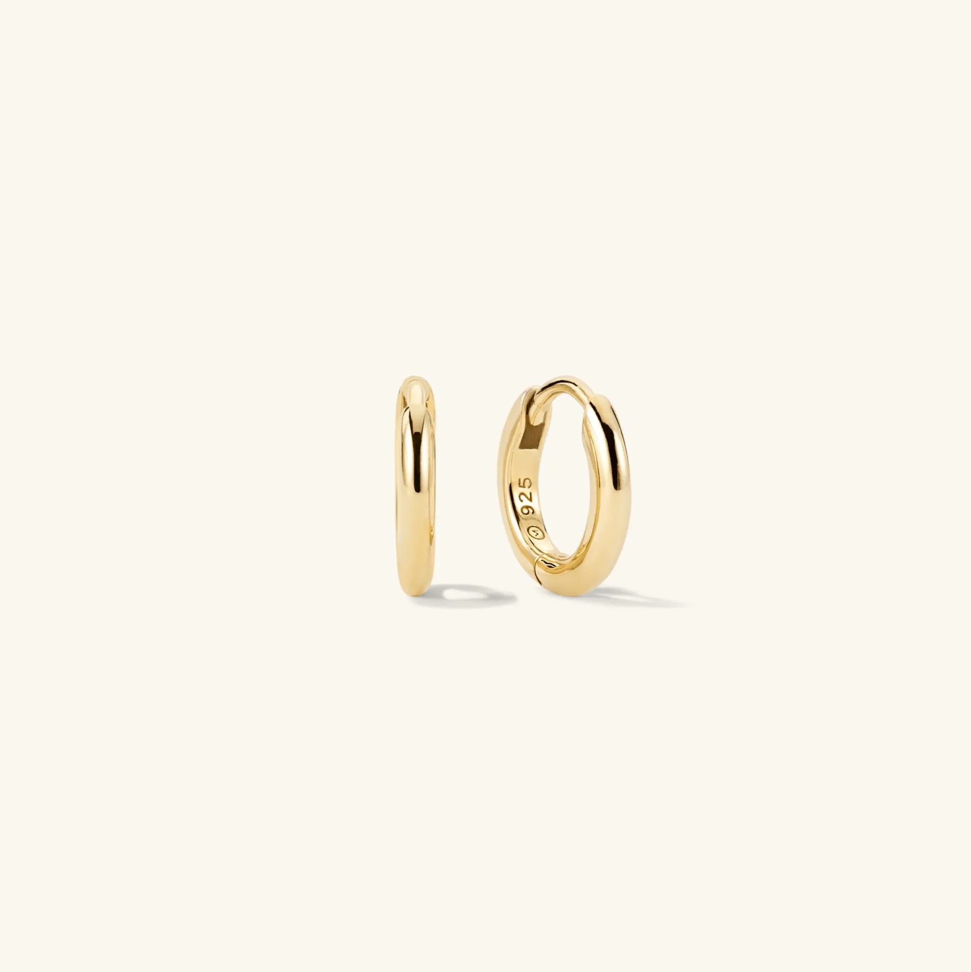 Mejuri Tube Huggie Hoops- Hoop Earrings | Earrings